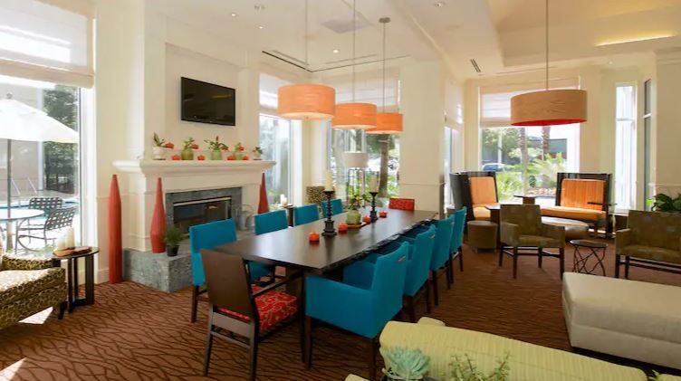 Hilton Garden Inn Jacksonville Jtb/Deerwood Park Bagian luar foto